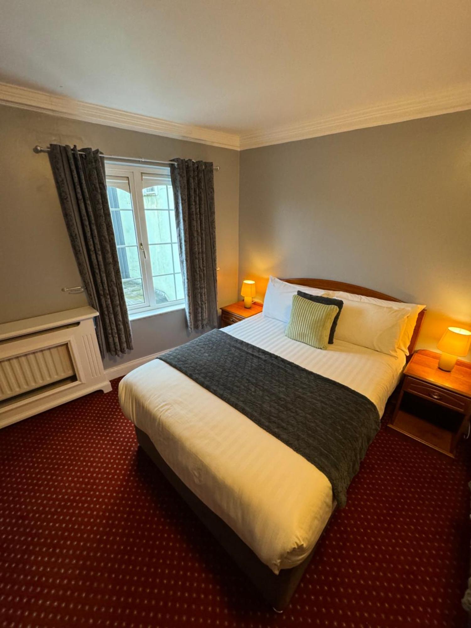 The Killarney Grand Hotel Exterior photo
